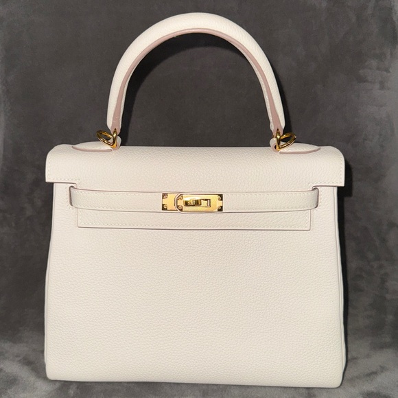 Hermes Kelly Mini Bag in Craie with Gold Accents - Picture 1 of 12